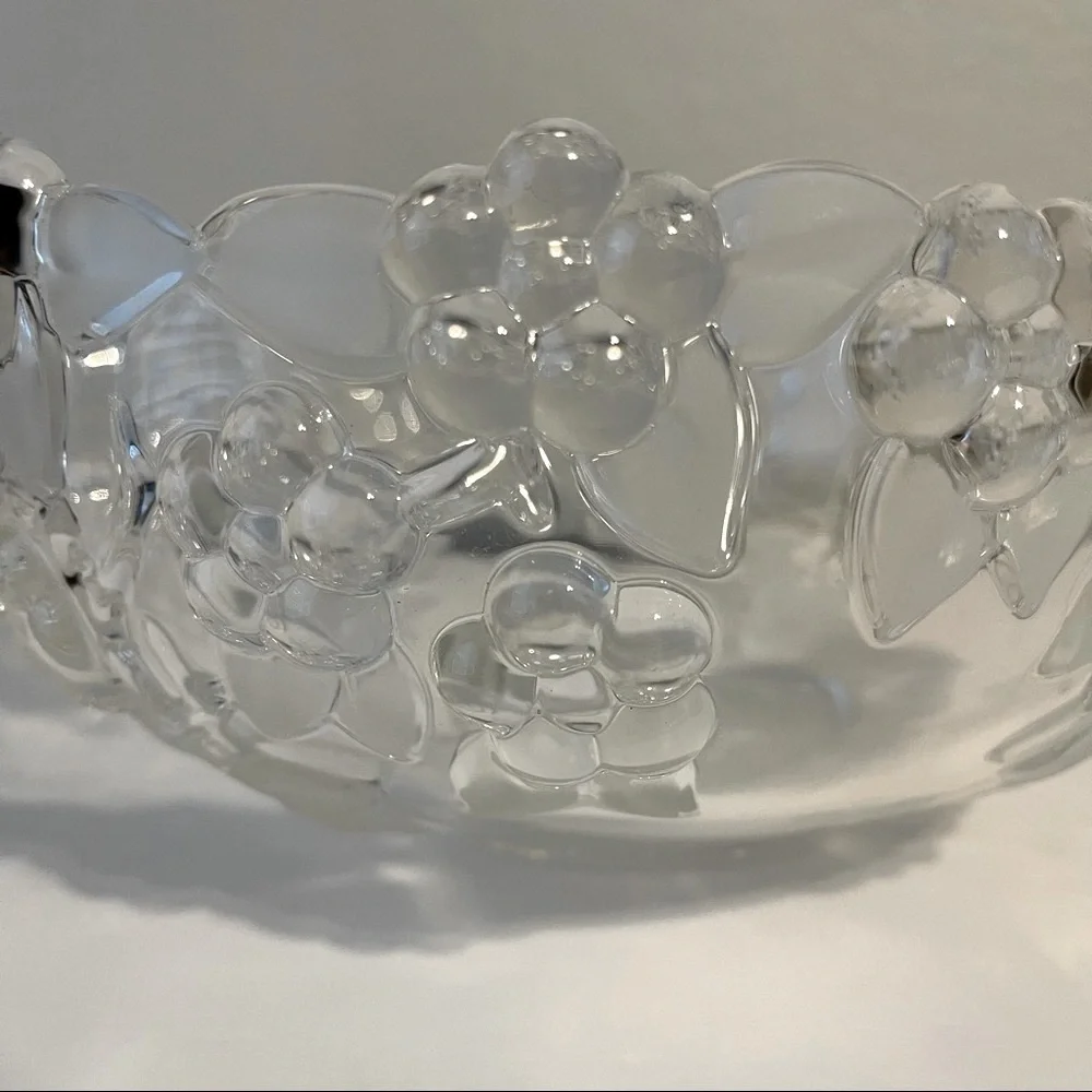 Williams Sonoma Mikasa Crystal 8.75